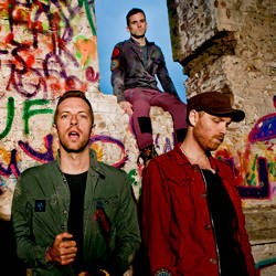 Paradise, Single Nomor Satu di Awal 2012