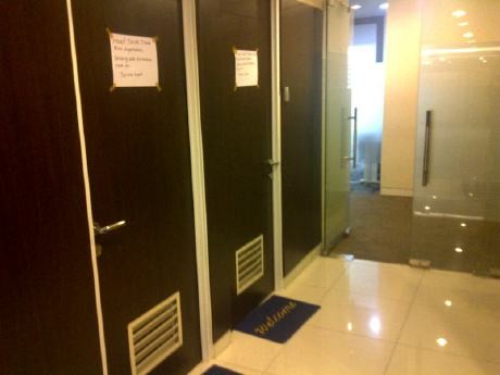 Kondisi Toilet Anggota DPR Masih Bagus