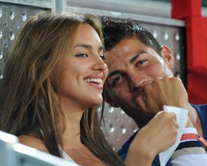Pacar Cristiano Ronaldo Takkan Pernah Mau Bugil di Playboy