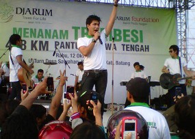 Ulang Tahun ke-26, Rizal Armada Kebanjiran Kado