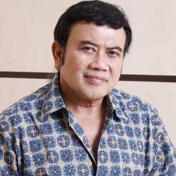 Ahya Dikebumikan Dekat Makam Istri Pertama Rhoma Irama