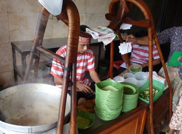 Soto Madura Langganan Para Artis