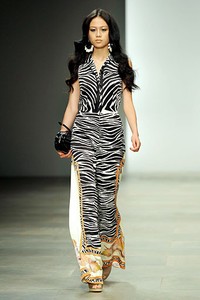 Holly Fulton, Spring/Summer 2012. London Fashion Week 2012. [Photo by Gareth Cattermole/Getty Images]