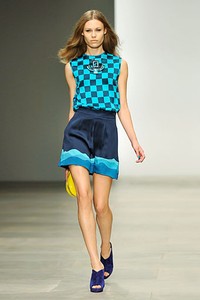 Holly Fulton, Spring/Summer 2012. London Fashion Week 2012. [Photo by Gareth Cattermole/Getty Images]