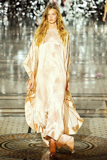 Giles, Spring/Summer 2012. London Fashion Week 2012. [Photo by Stuart Wilson/Getty Images]