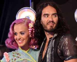 Ayah Katy Perry Bungkam Soal Perceraian Putrinya