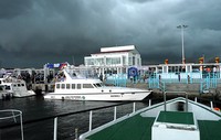 Pelabuhan Muara Angke merupakan pengganti Pelabuhan Marina di Ancol yang biasa digunakan warga Jakarta dan Kepulauan Seribu sebagai tempat transportasi. Rengga Sancaya/detikcom