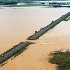 Dilanda Banjir Besar, Rio de Janeiro Siaga Penuh