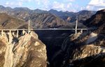Jembatan Tertinggi di Dunia Diresmikan