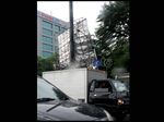 Papan Reklame Roboh Diterjang Puting Beliung