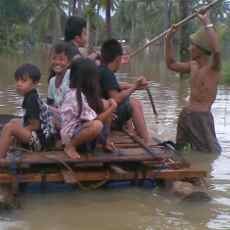 Ratusan Rumah 3 Kecamatan di Jember Terendam Banjir Hingga 2 Meter