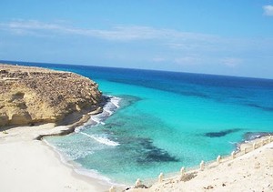 Ageeba, Pesona Pantai 7 Warna di Mesir