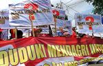 Warga Tanah Merah Tuntut e-KTP