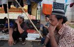 DPR Jadi Comberan dan Jemuran Kolor