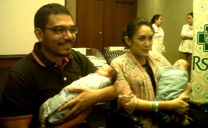 Rieke Dyah Pitaloka Seharusnya Hamil 3 Bayi Kembar