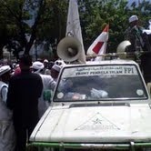 Demo Perda Miras, Massa FPI Lempari Kemendagri dengan Batu & Telur