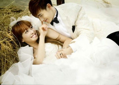 Ganggu Nichkhun di Twitter, JYPE Ancam Polisikan Fans Khuntoria