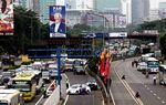 Massa Blokade Jalan Depan DPR
