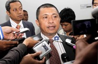 Mantan anak buah Nazaruddin itu diminta menandatangani berkas yang berisi ketidakterlibatan Nazar. Hal tersebut disampaikan oleh Muhammad Iskandar di Gedung LPSK, Jakarta. Hasan Alhabshy/detikcom.