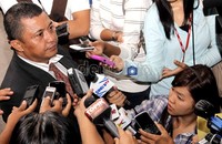 Dalam kesempatan itu, Iskandar juga kembali menegaskan soal istilah Ketua Besar. Menurut dia, yang ada dalam kasus Nazaruddin dan Rosa hanya Ketua Besar dan Ketua, tidak ada istilah lain seperti Bos Besar atau Pemimpin Besar. Hasan Alhabshy/detikcom.