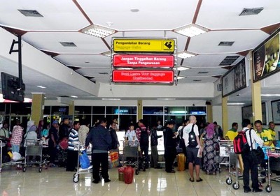 Cuaca Ekstrim, Penumpang Pesawat Tetap Ramai