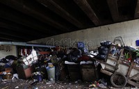 Tumpukan sampah di bawah fly over jembatan Tomang, Jakarta. Hasan Alhabshy/detikcom.