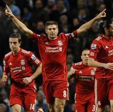 Dalglish: Kontrak Baru Gerrard Kabar yang Luar Biasa