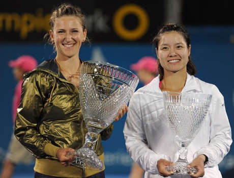 Tundukkan Li Na, Azarenka Rebut Gelar Juara