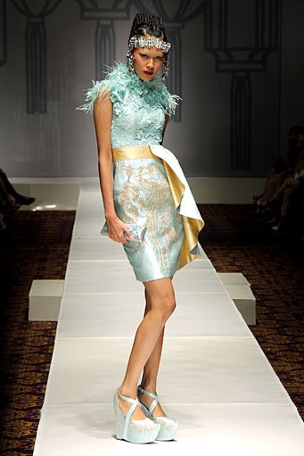 Sebastian Gunawan Shanghai Swing at Grand Ballroom Hotel Mulia. Senayan. Jakarta. 11/01/2012. [Foto: Mohammad Abduh/Wolipop]