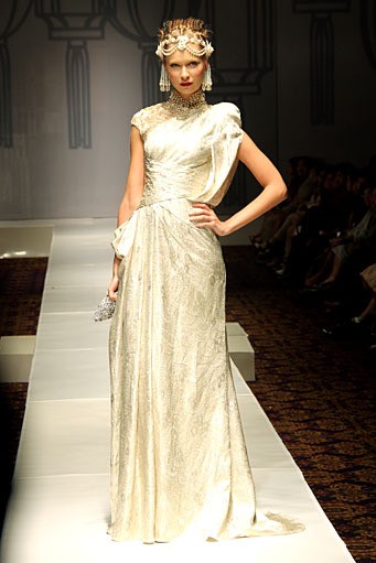 Sebastian Gunawan Shanghai Swing at Grand Ballroom Hotel Mulia. Senayan. Jakarta. 11/01/2012. [Foto: Mohammad Abduh/Wolipop]