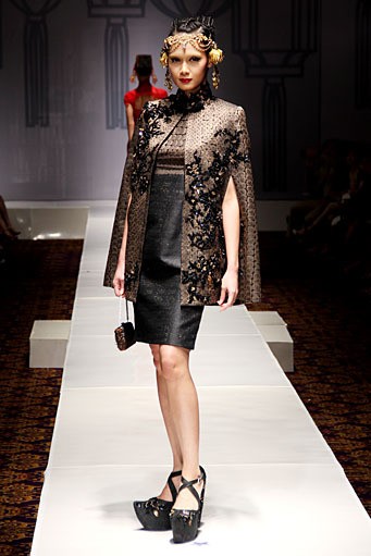 Sebastian Gunawan Shanghai Swing at Grand Ballroom Hotel Mulia. Senayan. Jakarta. 11/01/2012. [Foto: Mohammad Abduh/Wolipop]