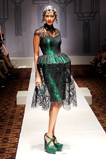 Sebastian Gunawan Shanghai Swing at Grand Ballroom Hotel Mulia. Senayan. Jakarta. 11/01/2012. [Foto: Mohammad Abduh/Wolipop]