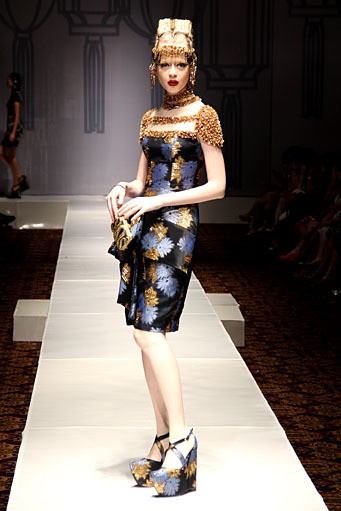 Sebastian Gunawan Shanghai Swing at Grand Ballroom Hotel Mulia. Senayan. Jakarta. 11/01/2012. [Foto: Mohammad Abduh/Wolipop]