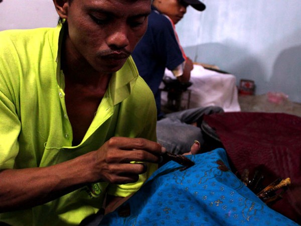 Dari Balik Penjara Pamekasan Mereka Membatik