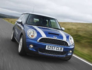 Rawan Terbakar, 90.000 Mini Cooper Ditarik