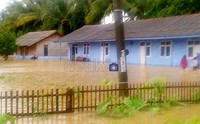 Sebuah bangunan dari dari belasan ribu rumah di 97 desa di Serang, Pandeglang dan Lebak dilanda banjir dengan ketinggian hingga 5 meter. (Ahmad Fikri/detikcom)