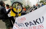 Lem Anti Ranjau Paku Ramai Diburu