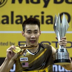 Lee Chong Wei dan Wang Yihan Berjaya