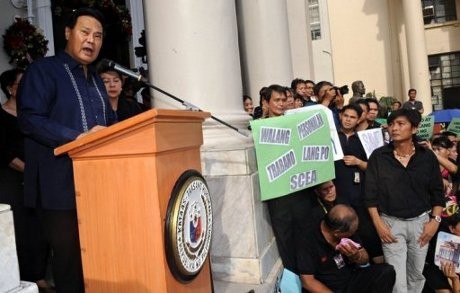 Dituduh Halangi Kasus Arroyo, Ketua MA Filipina Dimakzulkan