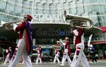 Drumband Meriahkan Penutupan Jakarta EpiCarnival