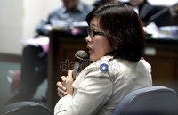 Wanita yang akrab dipanggil Rosa itu mengatakan, Nazaruddin yang merupakan pimpinan dari Permai Grup meminta 13 persen dari total proyek wisma atlet yang bernilai Rp 191,6 miliar. Ramses/detikcom.