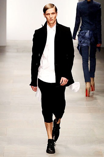 Todd Lynn, Spring/Summer 2012. London Fashion Week 2012. [Photo by Ian Gavan/Getty Images]