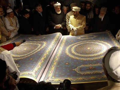 Alquran Terbesar di Dunia dari Afghanistan