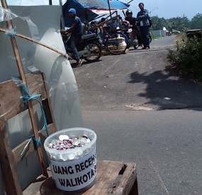 Tolak Rusunawa, Warga Blitar Kumpulkan Koin untuk Walikota