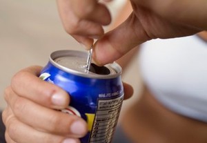 Minuman Soda Berisiko Sebabkan Timbunan Lemak di Sekitar Organ