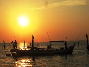 Spektakuler Sunrise di negeri laskar Pelangi