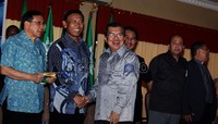 Hadir pula mantan Wakil Presiden Jusuf Kalla dan mantan Capres Wiranto.
