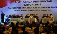 Wakil Presiden Boediono, jajaran menteri kabinet Indonesia Bersatu II, Gubernur, Kapolda, Bupati dan DPRD seluruh Indonesia hadir dalam raker ini. Cahyo/Setpres.