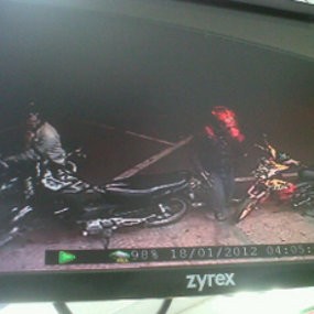 Polisi Pelajari Rekaman CCTV Aksi Perampokan Dua Minimarket