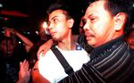 Isak Tangis Sambut ABK Costa Concordia